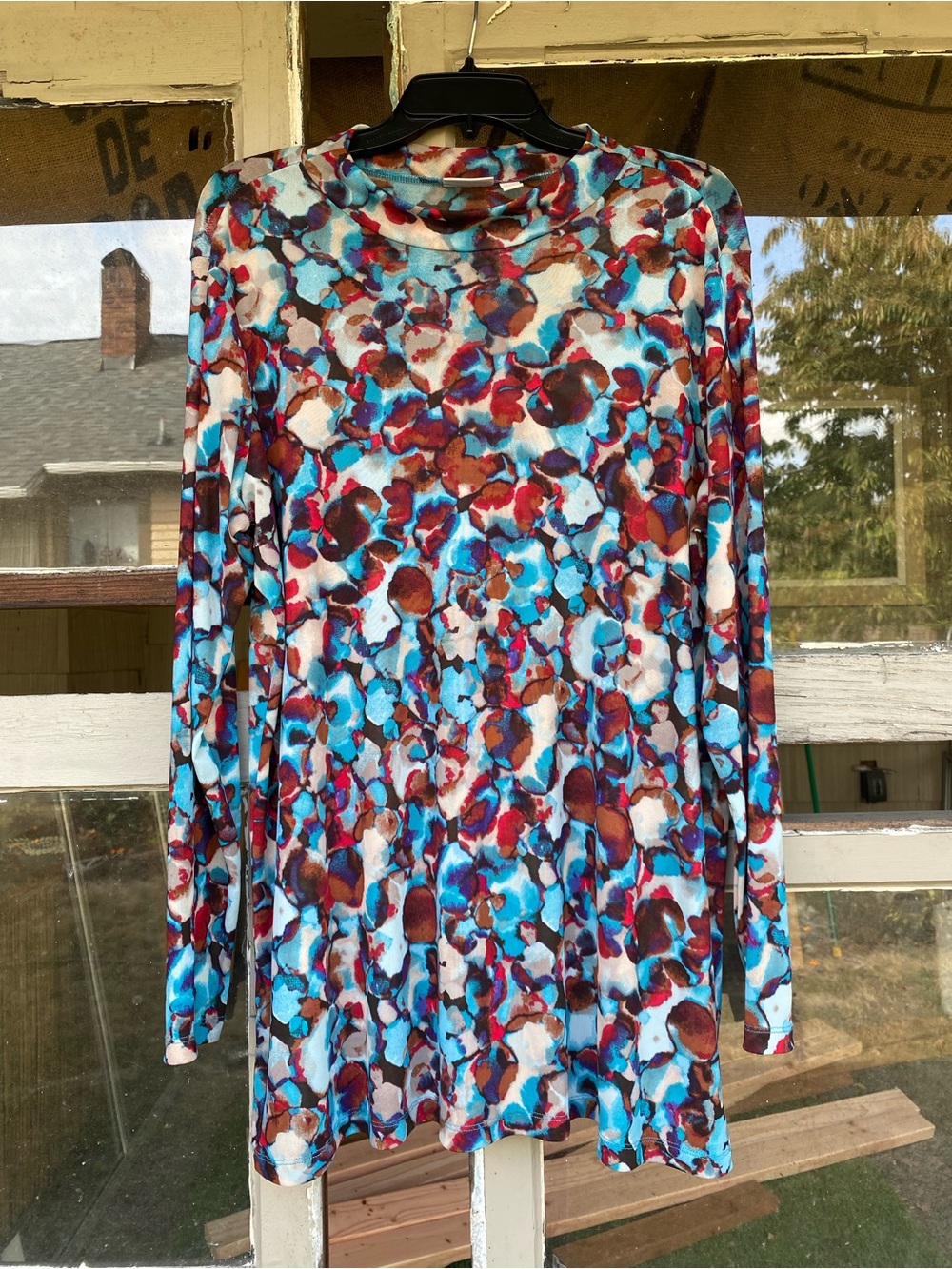 Long-Sleeve Abstract Print Mesh Tunic Top 1X